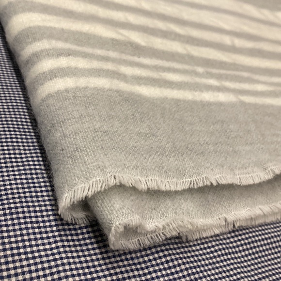 BNWT Zara Accessories scarf! - Picture 4 of 6